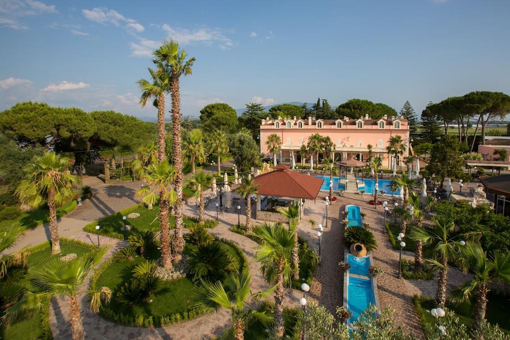 Resort Villa Antica Еболі Екстер'єр фото